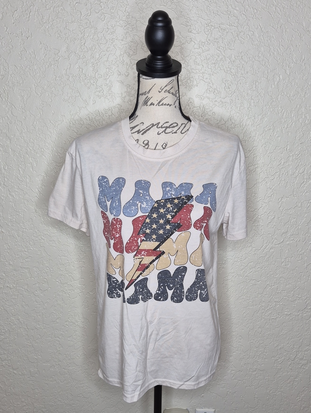 Mama‎ Lightening Bolt Stars and Stripes Graphic T-Shirt Size M